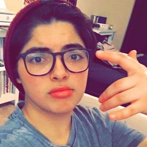 Meet your Posher, Alix